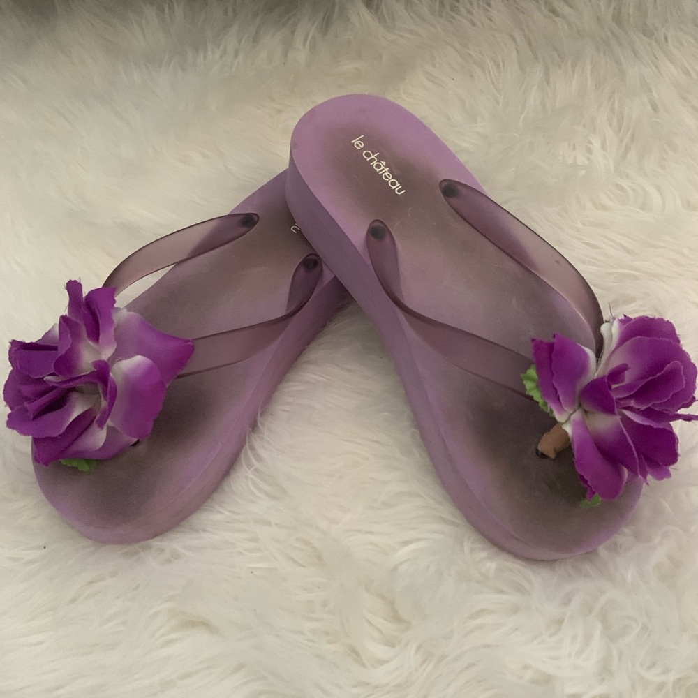 Free ⭐️with purchase /Cute flip flops